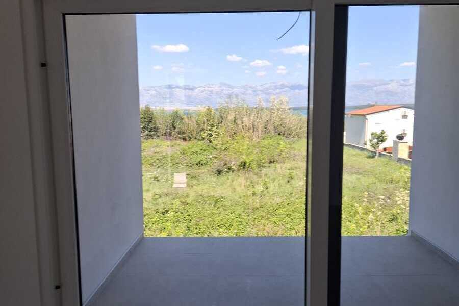 Dizajn interijera stana na moru u novogradnji